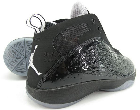 Air Jordan 2011 - Black Patent Leather - New Images