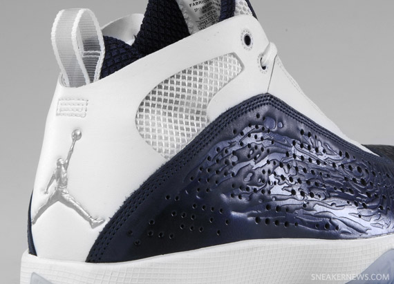 Air Jordan 2011 Georgetown Pe