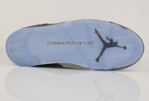 Air Jordan V Wolf Grey Sh 04