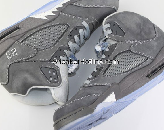 Air Jordan V Retro 'Wolf Grey' - Available Early