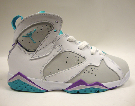 Air Jordan Vii Retro Mineral Blue Bright Violet Bx 02