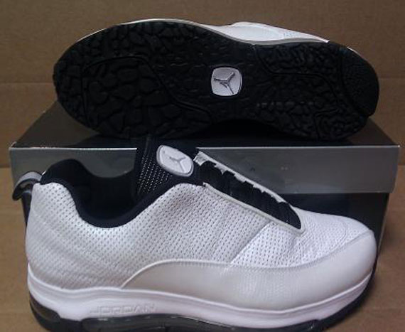 Jordan Cmft 12 Blk Wht Osole 05