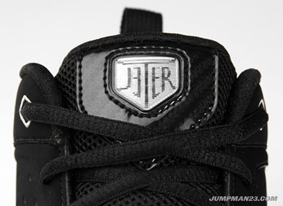 Jordan Jeter Cut Cleats - Black - Metallic Silver