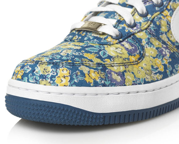 Liberty X Nike Air Force 1 Low Tatum Blue 02