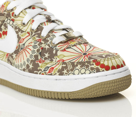 Liberty X Nike Air Force 1 Umbel Brown 02