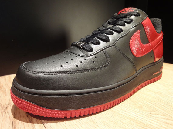 Nike Air Force 1 Low Black Red 315122 033 01