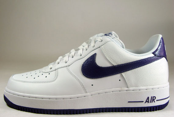 Nike Air Force 1 Low White Club Purple 315122 157 05