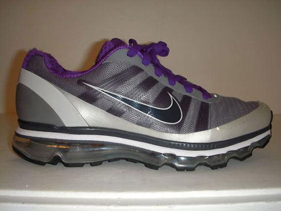 Nike Air Max 2010 Grey Purple Unreleased Sample 01