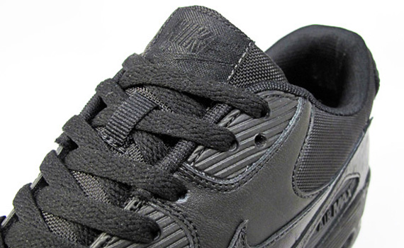 nike-air-max-90-cbf-black-21-mercer-02 Nike Air Max 90 Cbf Black 21 Mercer 02