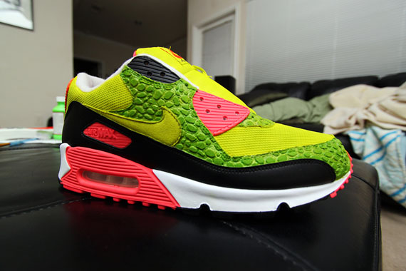 Nike Air Max 90 Grinchfared 10