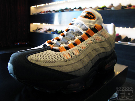 Nike Air Max 95 Neutral Grey Mandarin Available 02