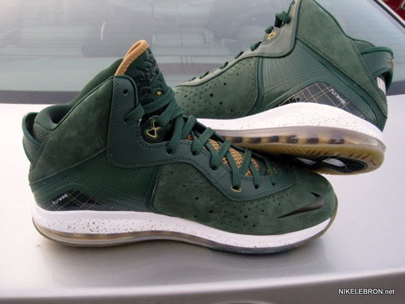 Nike Air Max Lebron 8 Pe Svsm Away 3 03