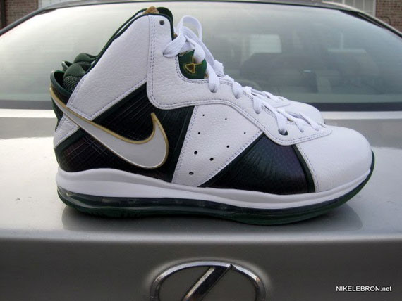 Nike Air Max Lebron 8 Pe Svsm Home 3 01