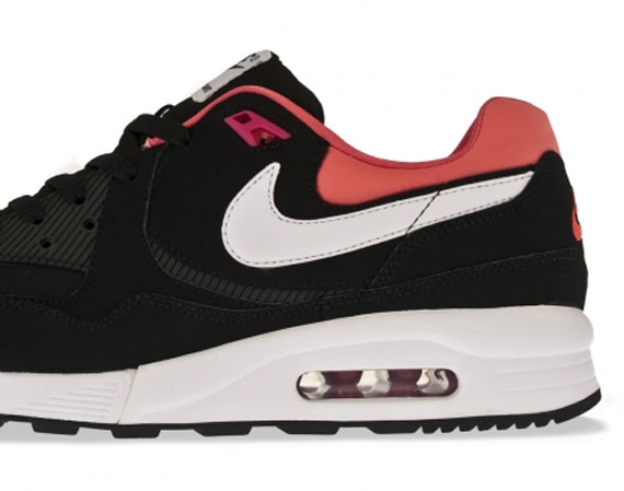 Nike Air Max Light - Black - White - Pink