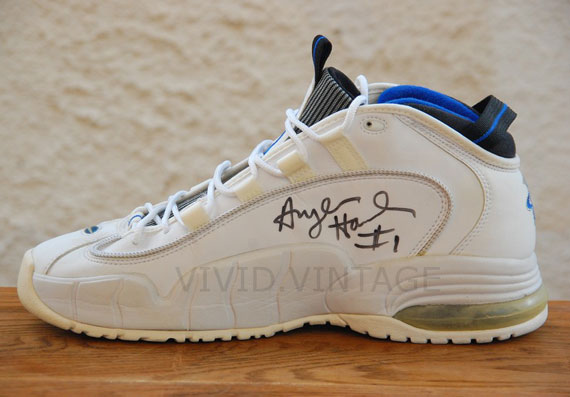 Nike Air Max Penny 1 - Penny Hardaway Game-Worn Autographed Shoe