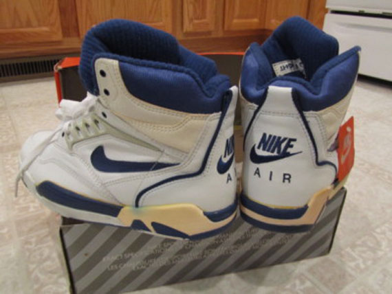 Nike Air Solo Flight Wht Blue 02