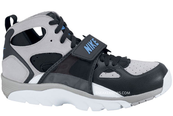 Nike Air Trainer Huarache New Summer 2011 Colorways 01