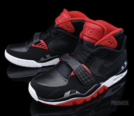 Nike Air Trainer Sc Ii Bred Pre 06