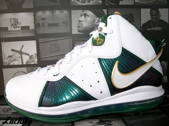 Nike Lebron 8 Svsm New Images 05