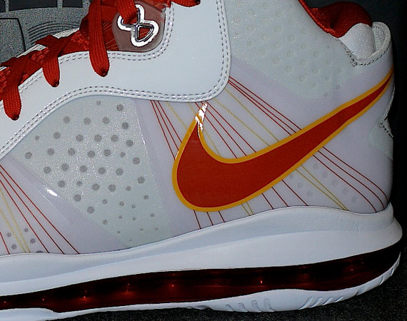 Nike LeBron 8 V/2 - Miami Heat Home PE