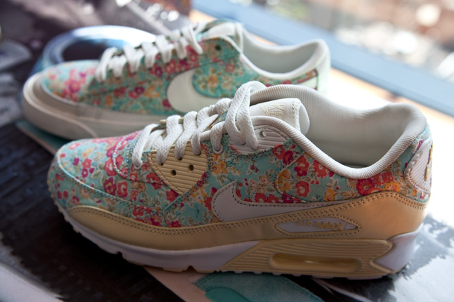 Nike Liberty Air Max 90 1