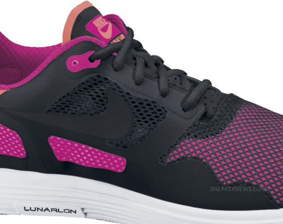 Nike Lunar Flow - Black - Pink - White | May 2011