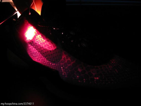 Nike Zoom Kobe Vi Illuminated 02