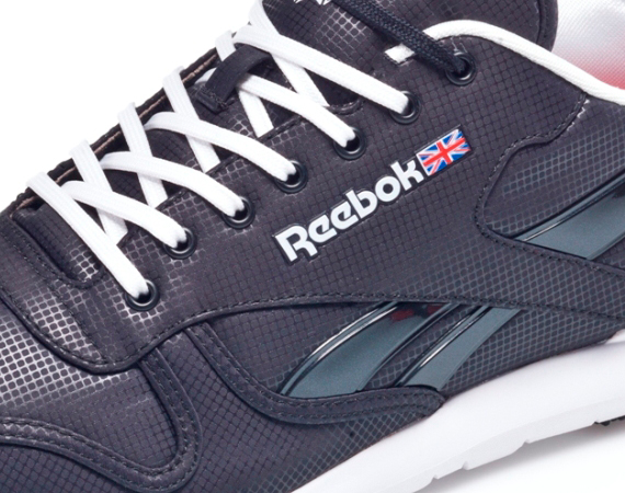 Reebok Classic Leather Clean Ultralite 01