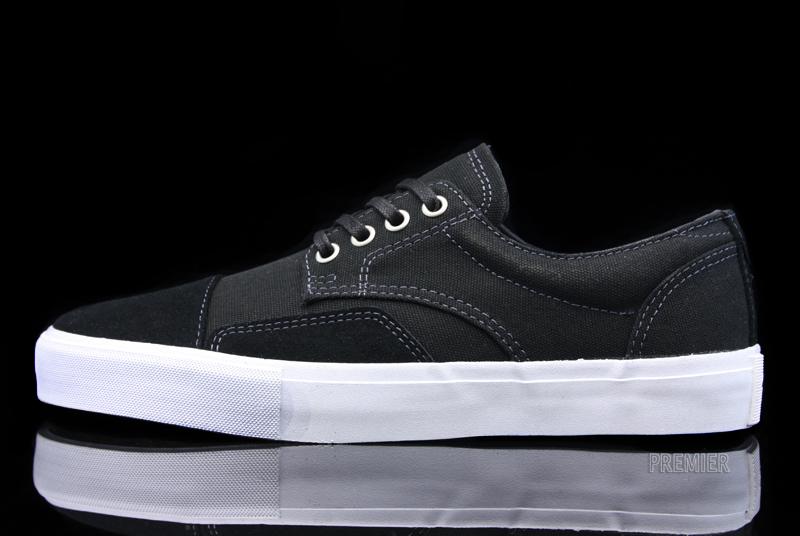 Vans Zero Black White 1