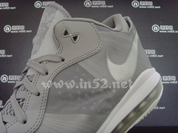 Nike LeBron 8 V2 ‘Wolf Grey’ – New Photos