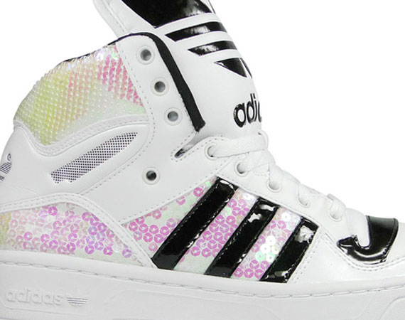 adidas Originals Metro Attitude Logo – Black – White – Sequins