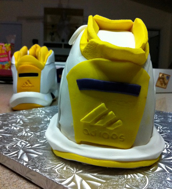 Adidas The Kobe Sneaker Cake 06