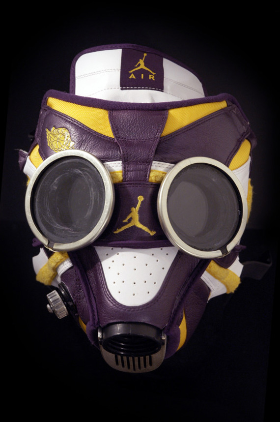 Air Jordan 1 Gas Mask 06