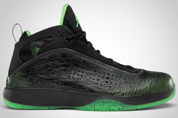 Air Jordan 2011 Black Neo Lime 01