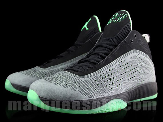 Air Jordan 2011 Electric Green 01