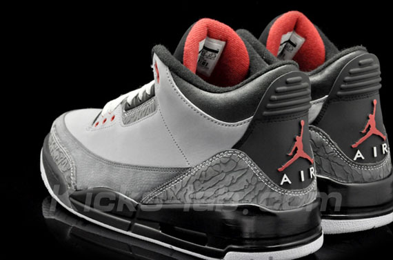 Air Jordan Iii Stealth Kickslab 02