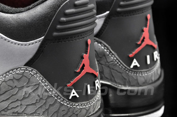 Air Jordan Iii Stealth Kickslab 03