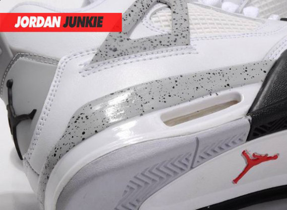 Air Jordan Iv White Cement Grey 2012 4