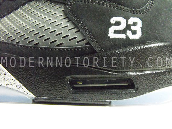 Air Jordan V Black Metallic Silver Fall 2011 02