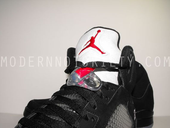 Air Jordan V Black Metallic Silver Fall 2011 08