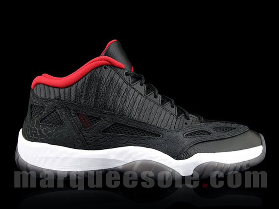 Air Jordan Xi Ie Low Blk 2011 02