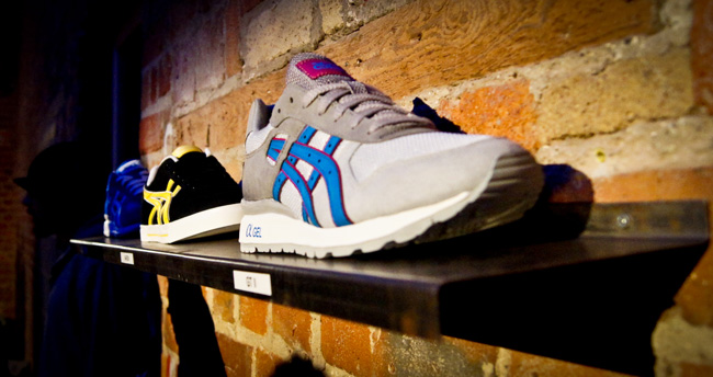 Asics 107