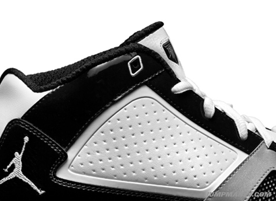 Jonrda Jeter Cut 10 White Black 02