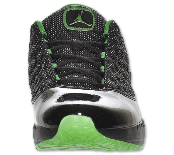 Jordan Cmft Viz 13 Black Apple Green Finishline 04