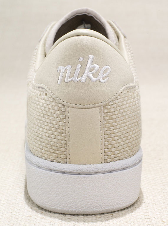 Maharam Nike Zoom Tennis Classic Summer 2011 01