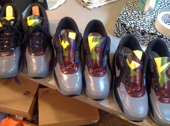 Nike Air Max 90 ‘Bordeaux’ Customs by Zen One