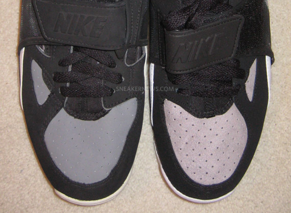 Nike Air Trainer Huarache Black Cool Grey White 2001 Vs 2011 Retro Comparison