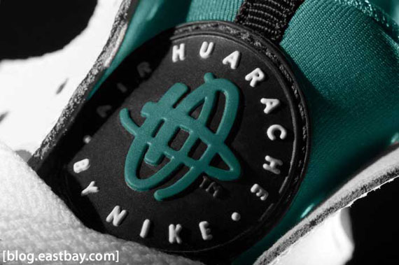 Nike Air Trainer Huarache Freshwater Available 01