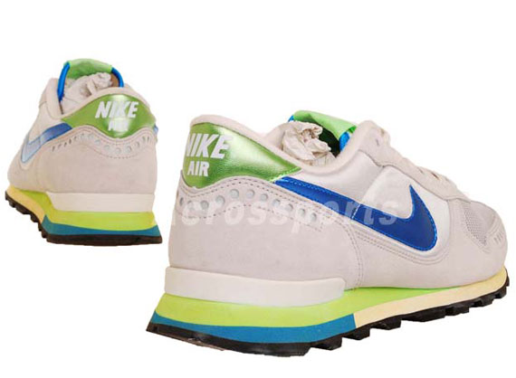 Nike Air Venture Vntg Neutral Grey Photo Blue Neo Lime Silver 04
