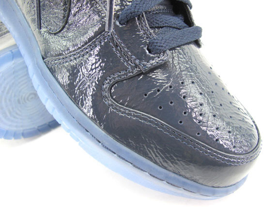 Nike Dunk High Premium – Obsidian – Crinkled Patent